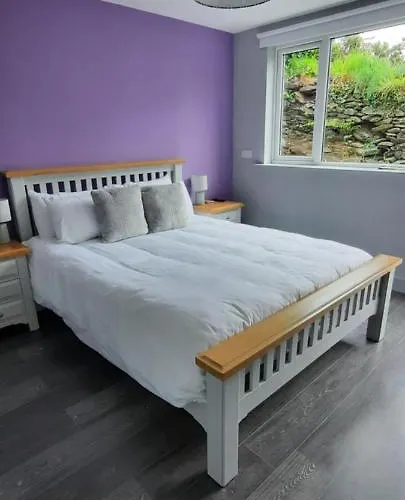 River Side Daire Dingle